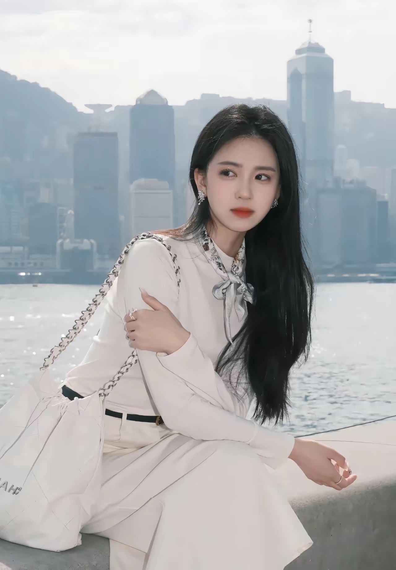 区块链女子照片是谁(区块链女博士是谁)